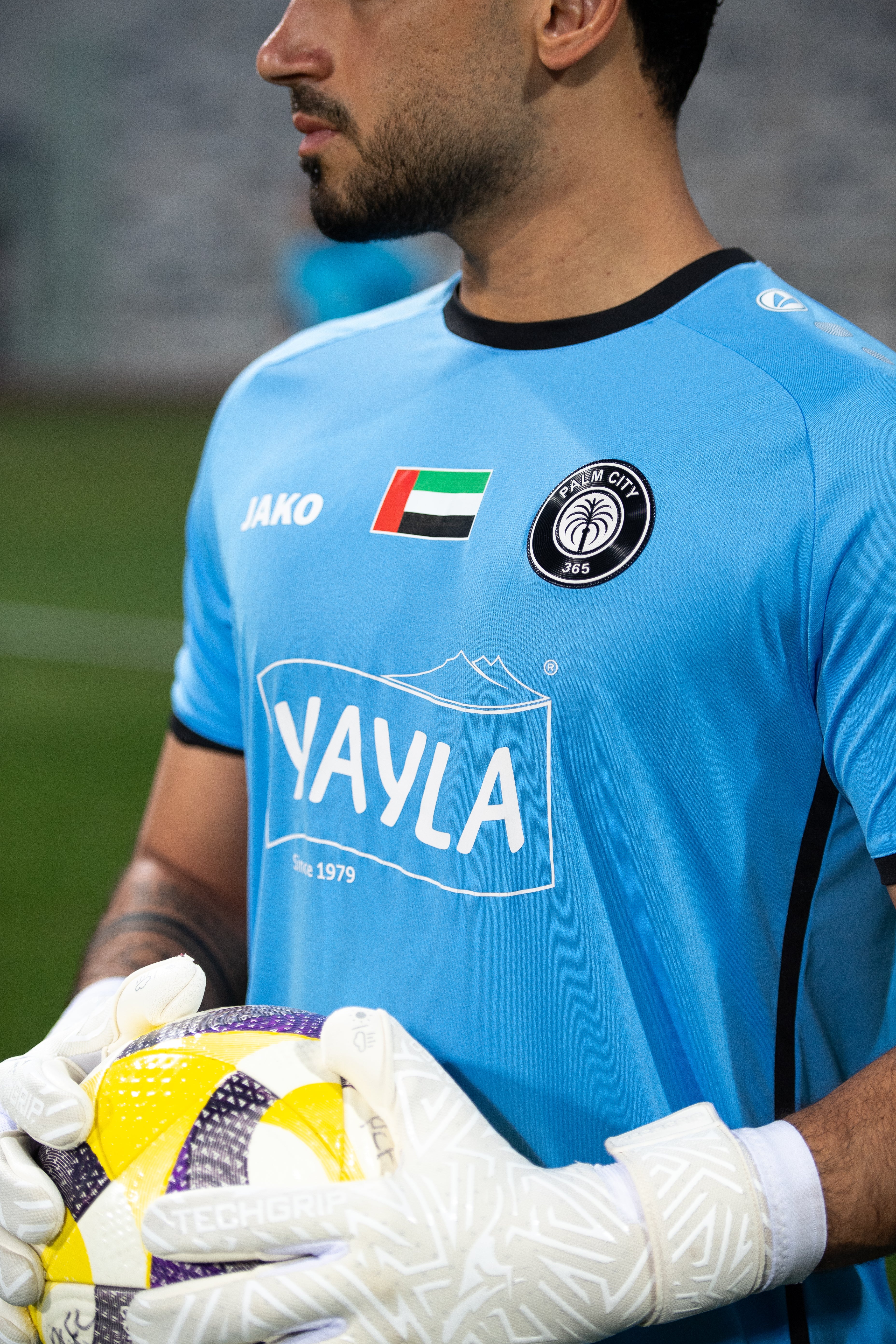 Goal keeper away kit